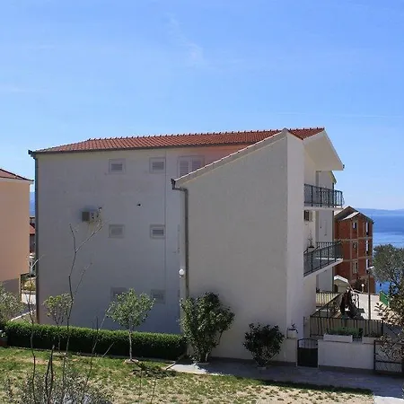Studio Nemira 4652a * Gornji Dolac